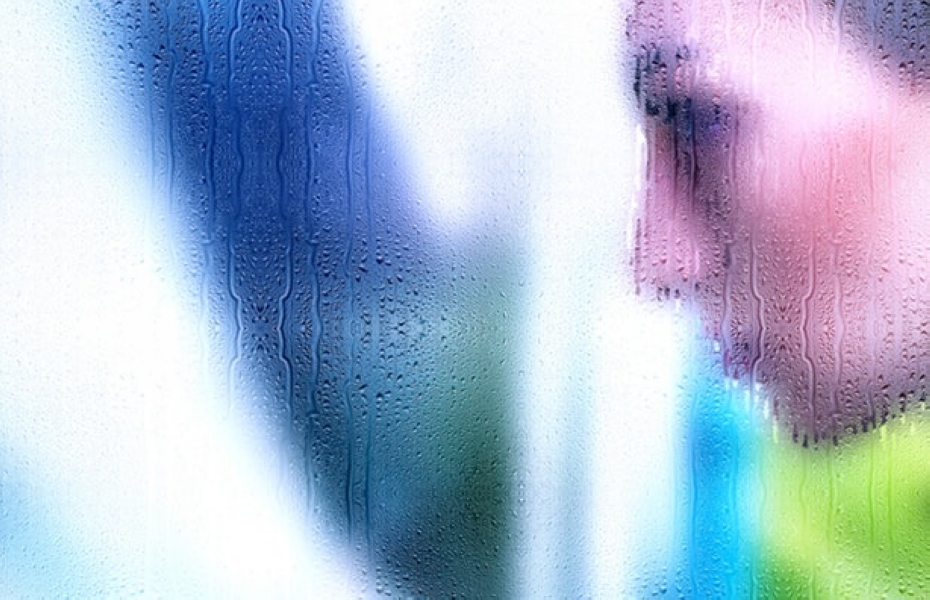 9c5a2efd-bc3a-4c0d-ab1a-498caefeafc5-woman-2548298_1280.jpg