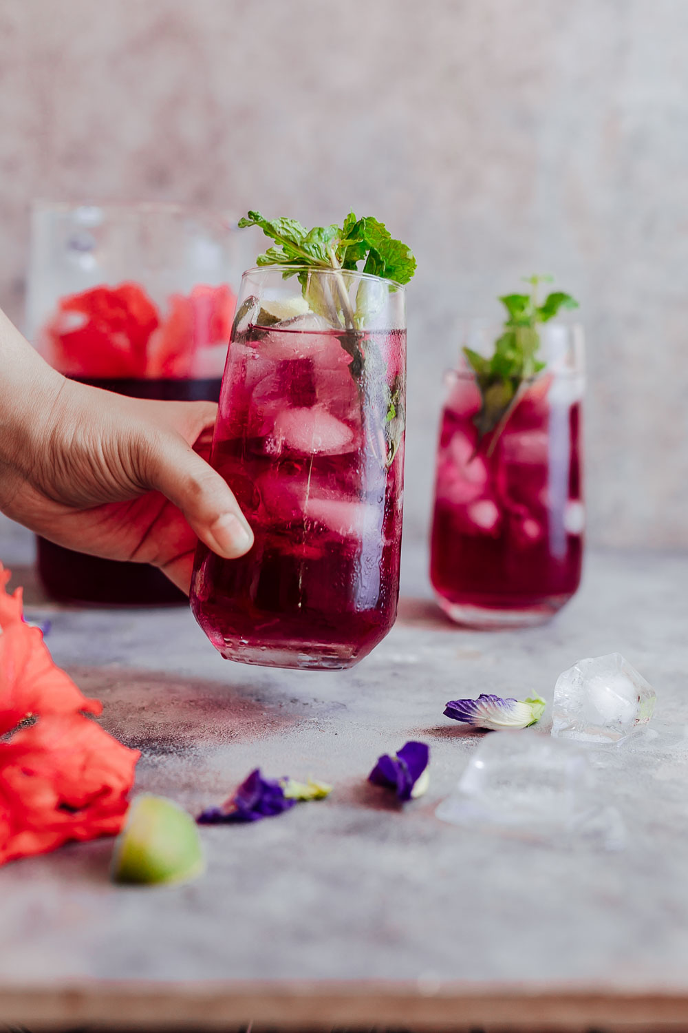 How-to-make-Hibiscus-Tea-its-Benefits-2.jpg
