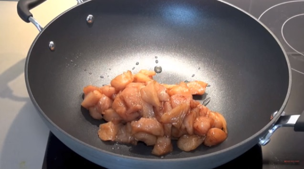 Screenshot-2018-2-28 Super Fast Chicken Fried Rice.png