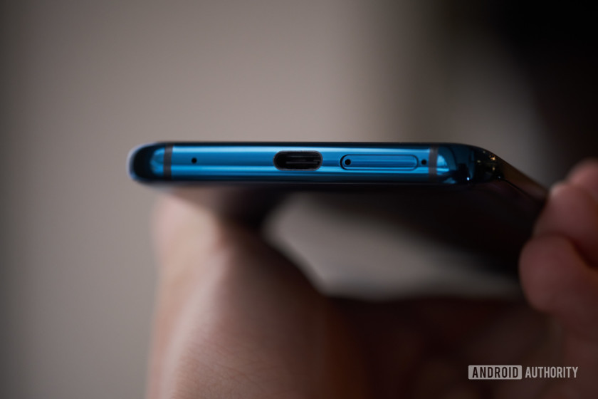 Huawei-Mate-20-hands-on-07-840x560.jpg